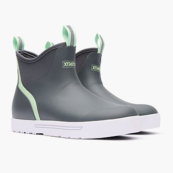 Xtratuf BootsXtratuf Women's 6" Wheelhouse Gray Ankle Deck Boots - FootwearXtratuf Women's 6" Wheelhouse Gray Ankle Deck BootsXWW - 700 - 9G